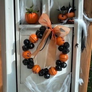 Halloween Orange Black Metal Pumpkin Jingle Bell Wreath 9.5" Bow Door Decor VG